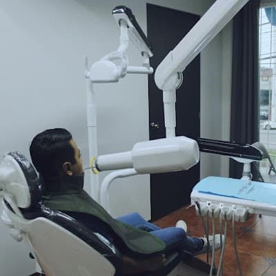Cirujano Dentista Arturo Oliva