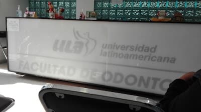 Clínica Dental ULA