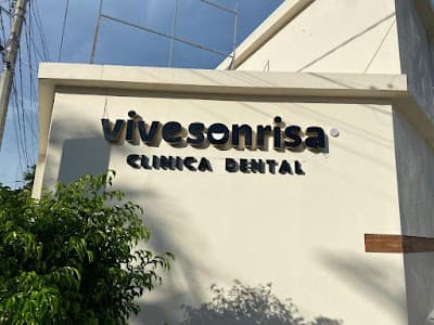 Clínica Dental Vivesonrisa