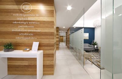 Clínica Dental ZOE - Zaragoza Odontología Especializada