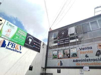 Dental Moon. Cirujano Dentista Danhael Méndez Luna