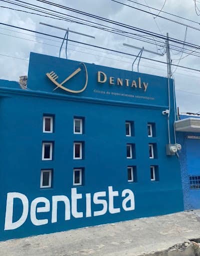 Dentaly Clinica Dental Merida