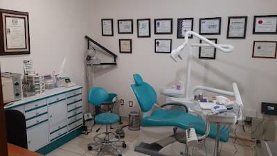 Dentista de UNAM Dra. Castro