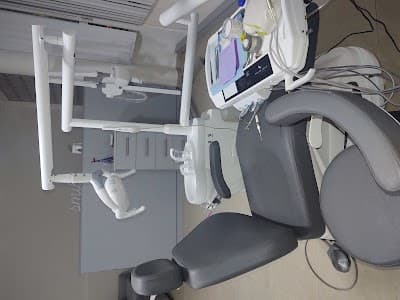 Dentista dentica , jardines de el moral