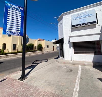 DENTISTA SMILE DENTAL CENTRO