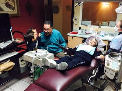 Dentistas en Chihuahua GRUPO DENTAL DE LA ROSA