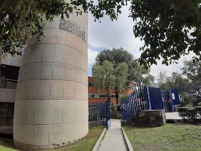 División de Estudios de Posgrado e Investigación (DEPeI) en Odontología,UNAM