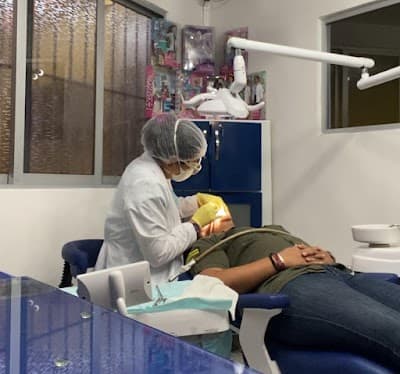 Dra Alejandra Mendoza Ortodoncista