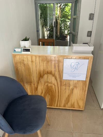 Dra. Gabriela Velázquez -Atención dental