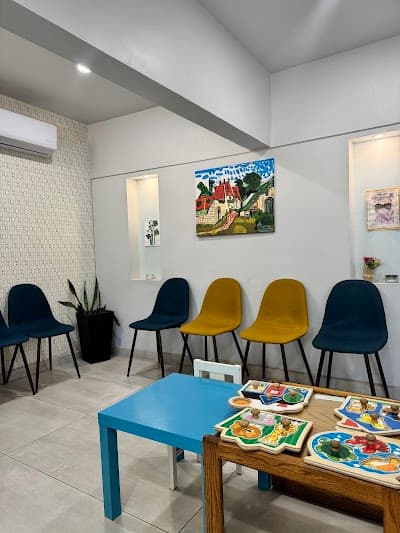 Dra. Margarita María Lozano Gaspar, Dentista - Odontólogo