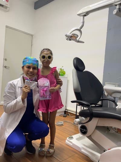 Dra. Tonanzin dentista