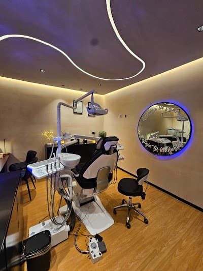 Holos Dental Center