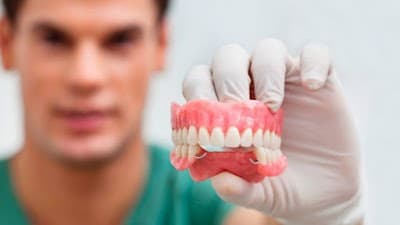 Odontología integral familiar sonríe