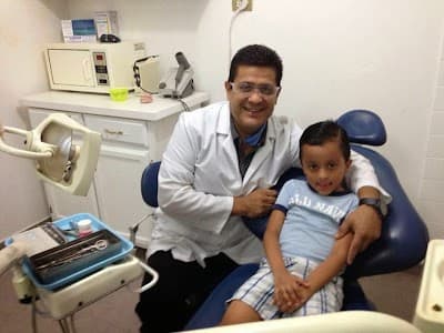 Smile DENTAL hermosillo Dr. Martín Covarrubias Cortes
