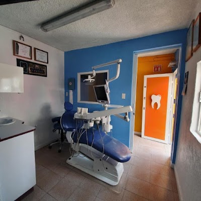 𝑪𝒐𝒏𝒔𝒖𝒍𝒕𝒐𝒓𝒊𝒐 𝑫𝒆𝒏𝒕𝒂𝒍 𝑵𝒖𝒆𝒗𝒐 𝑨𝒎𝒂𝒏𝒆𝒄𝒆𝒓