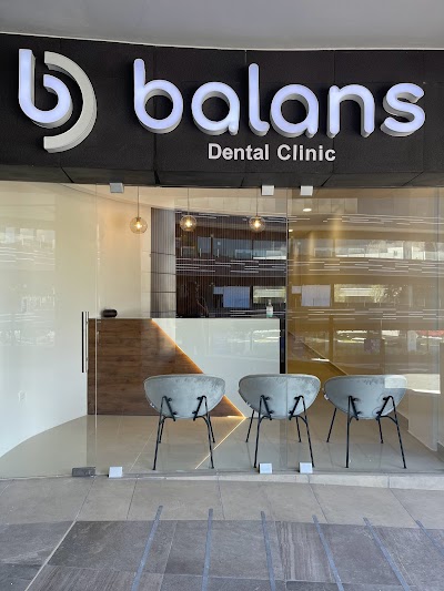 Balans Dental Clinic - Dentista en San Pedro
