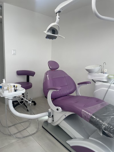 Clinica Dental CliniDental Reforma
