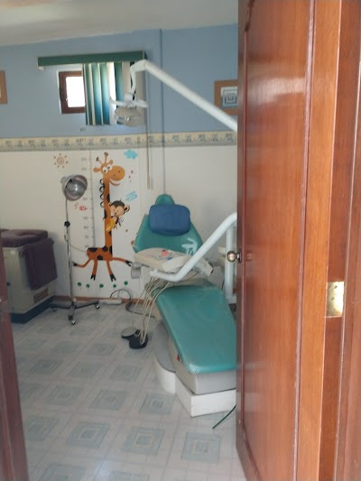 Clínica Dental de Especialidades Siglo XXI