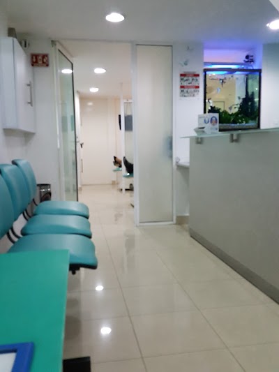 Clínica Dental FineSmile Loreto