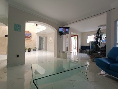 Clínica Dental Integral Dr. Carlos Romo