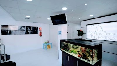 Clínica Dental Urbina