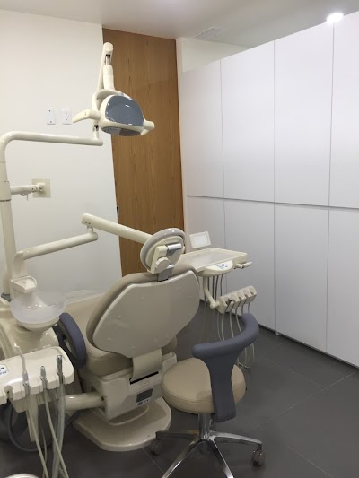 CONSULTORIO DENTAL INTERLOMAS DENTACARE DRA. GISELA CRUZ