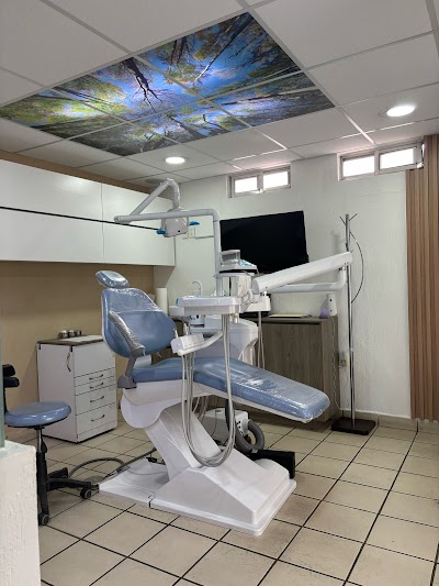 Dentaires LIMAHE Celaya