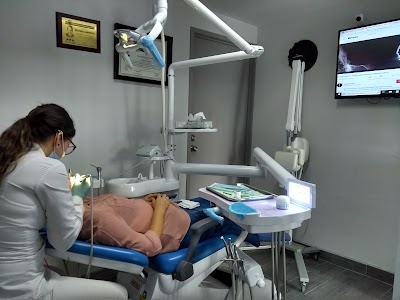 Dentaris - Dentista / odontologo en Guadalajara