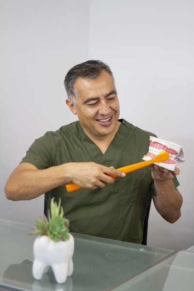 Dentista Joaquín Giménez