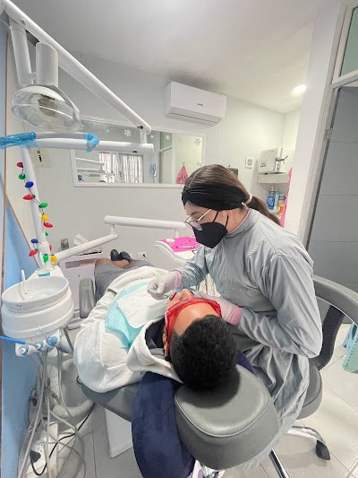 Dentista Solidaridad | Dental Room | Dra.Jenny Contreras