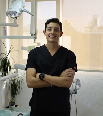 Dr. Alejandro Díaz González