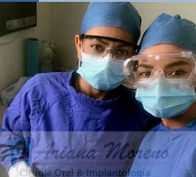 Dra. Ariana Moreno Cirugía Bucal E Implantología