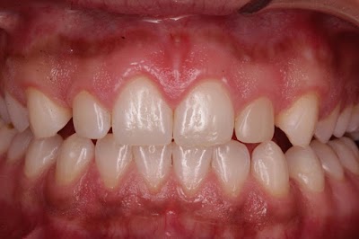 Dra. Fernanda Magaña