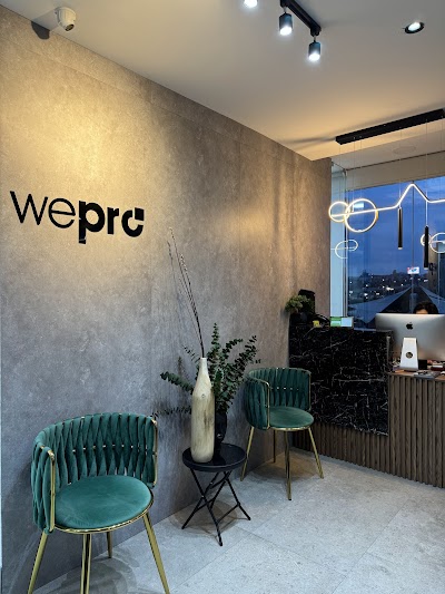 Dra. Lauren Herrera, Dentista - Odontólogo