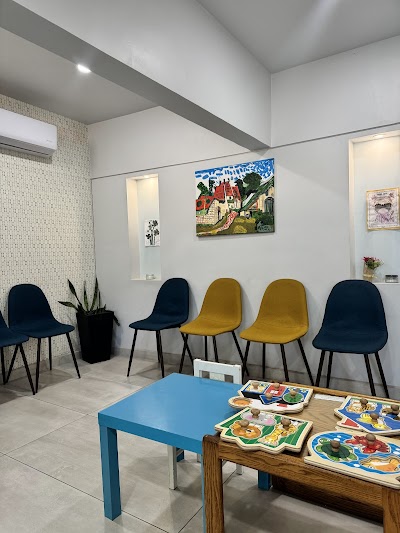 Dra. Margarita María Lozano Gaspar, Dentista - Odontólogo