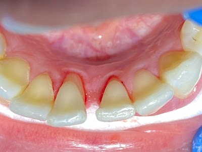 GOLD dental & esthetic care