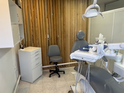 Just Smile Clínica Dental Napoles